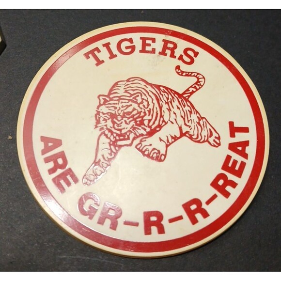 Vtg Lot Tigers Button Pins Ski NCA Cheer Big Safety Pin 90 & TX Keychain Cards - Picture 10 of 14